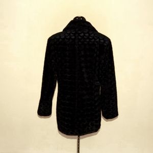 EUC  Mulberry St made in Russia Scallop design Black Pea coat Medium